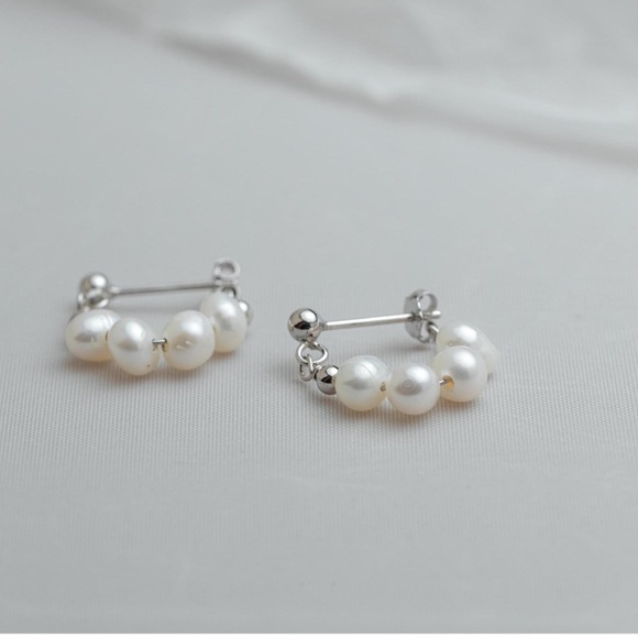 925 sterling Silver Pearl Drop Earrings - Picture 2 of 6